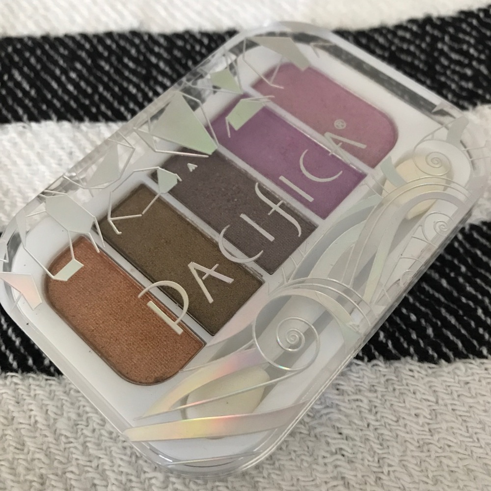 Pacifica Beach Crystals eyeshadows